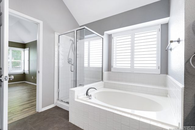 9511 BONNY BRG, San Antonio, TX 78240