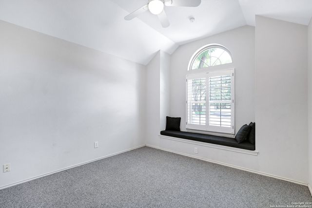 9511 BONNY BRG, San Antonio, TX 78240