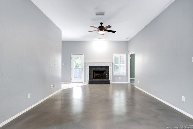 9511 BONNY BRG, San Antonio, TX 78240