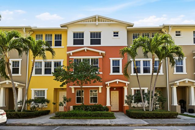 441 Amador Lane 3, West Palm Beach, FL 33401