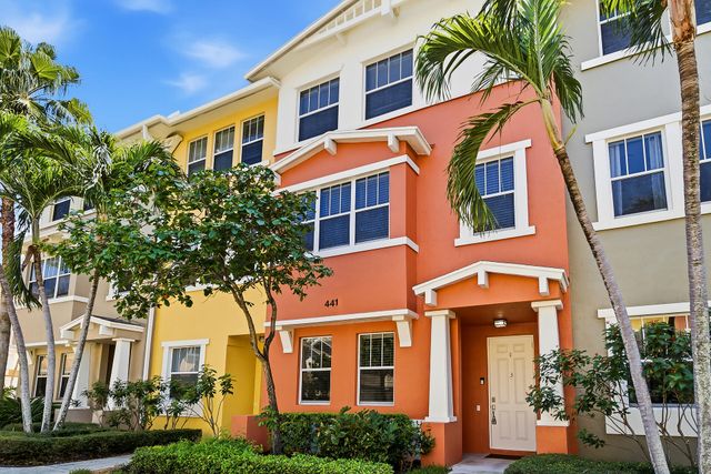 441 Amador Lane 3, West Palm Beach, FL 33401