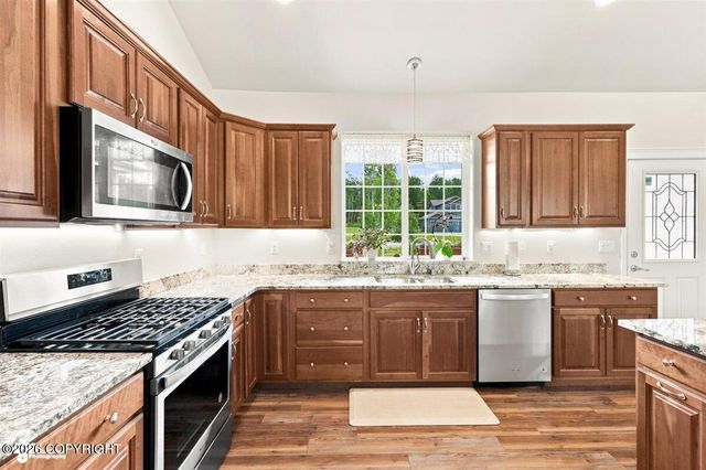 1200 N Bloodstone Circle, Wasilla, AK 99654