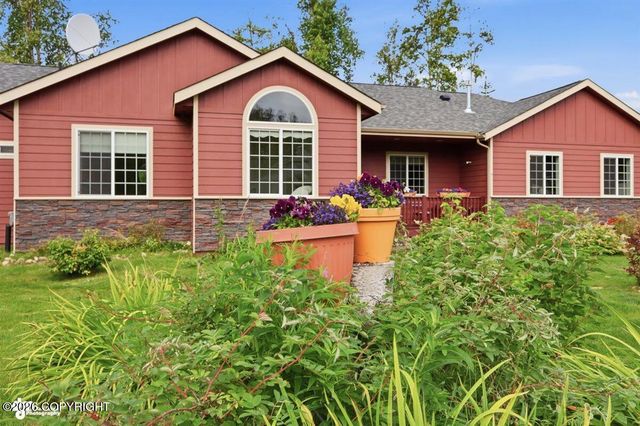 1200 N Bloodstone Circle, Wasilla, AK 99654