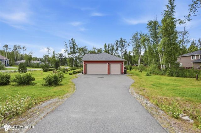 1200 N Bloodstone Circle, Wasilla, AK 99654