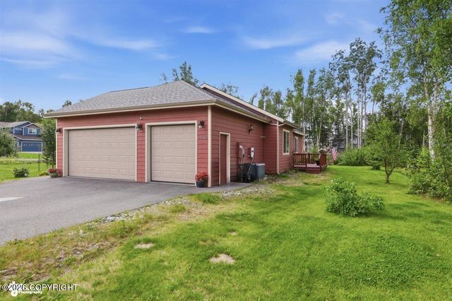 1200 N Bloodstone Circle, Wasilla, AK 99654