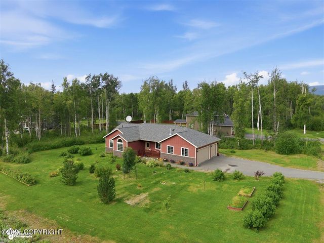 1200 N Bloodstone Circle, Wasilla, AK 99654