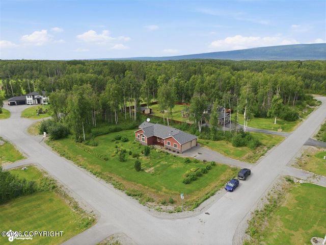 1200 N Bloodstone Circle, Wasilla, AK 99654