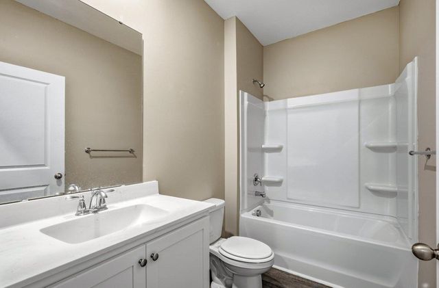 210 Carver Willow Dr., Loris, SC 29569