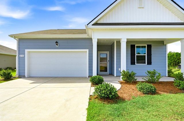 210 Carver Willow Dr., Loris, SC 29569