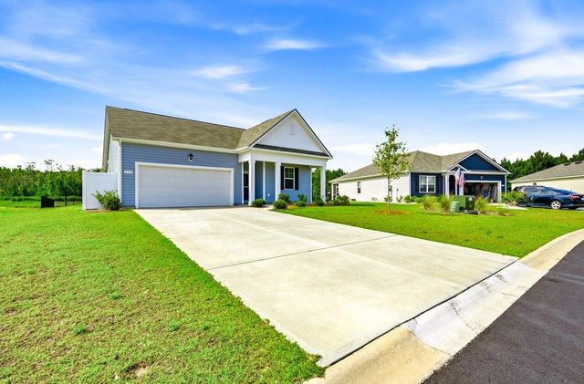 210 Carver Willow Dr., Loris, SC 29569