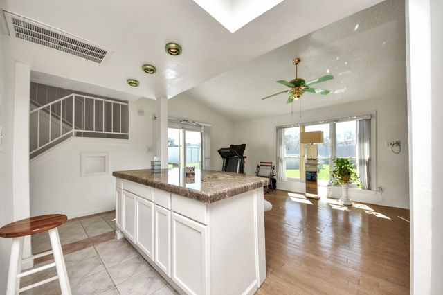10522 Gulfstream Lane, Sugar Land, TX 77498
