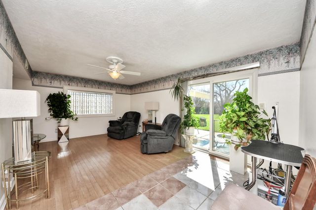 10522 Gulfstream Lane, Sugar Land, TX 77498