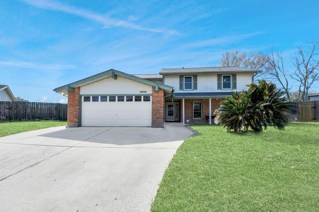 10522 Gulfstream Lane, Sugar Land, TX 77498