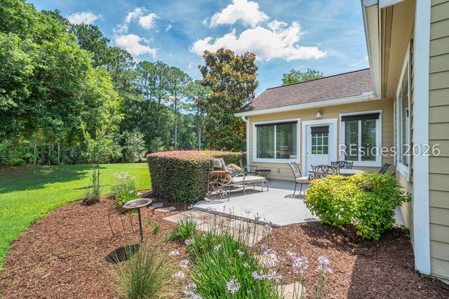 7 Devant Dr E, Okatie, SC 29909