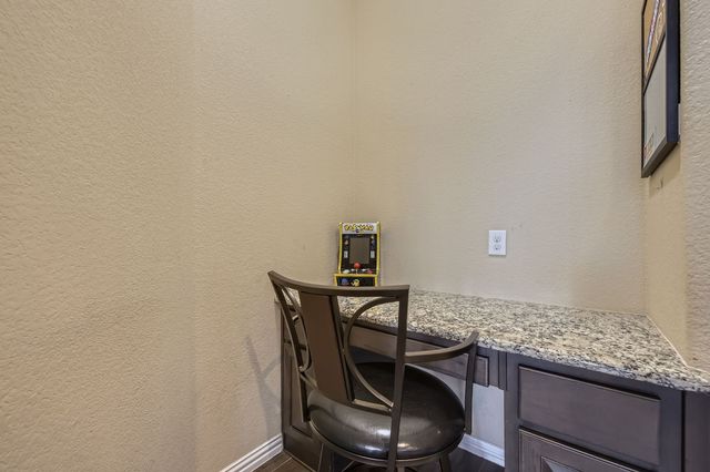 208 Cross Fox Lane, Aledo, TX 76008