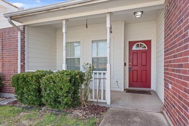 400 Wildcat Drive, Lacy Lakeview, TX 76705