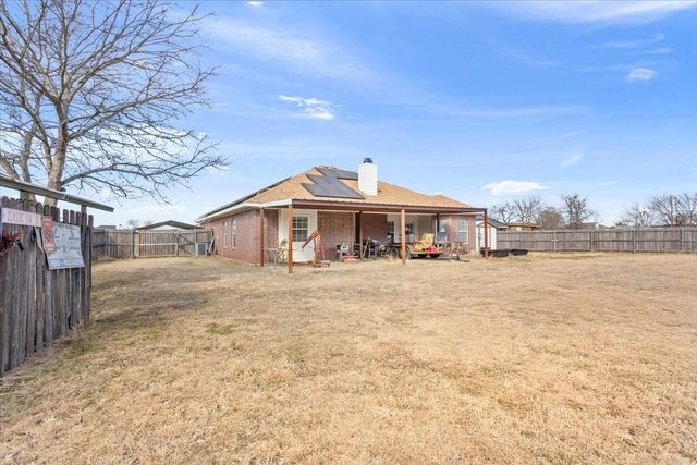 400 Wildcat Drive, Lacy Lakeview, TX 76705