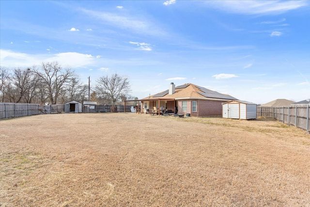 400 Wildcat Drive, Lacy Lakeview, TX 76705