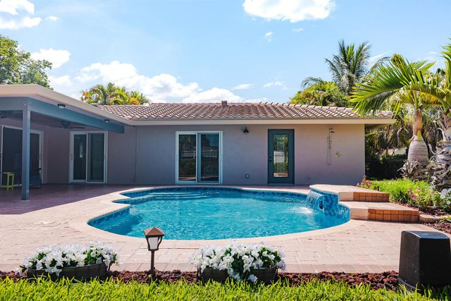 10670 NW 42nd Drive, Coral Springs, FL 33065
