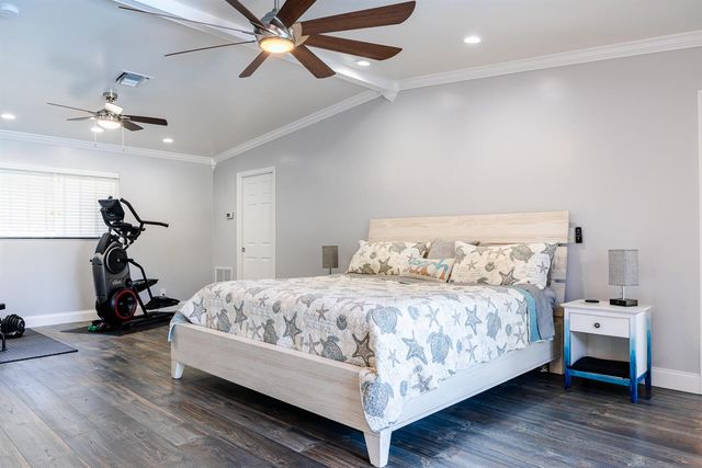 10670 NW 42nd Drive, Coral Springs, FL 33065