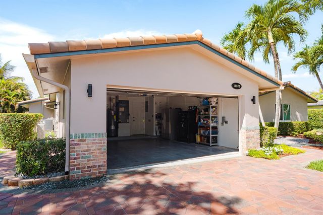10670 NW 42nd Drive, Coral Springs, FL 33065
