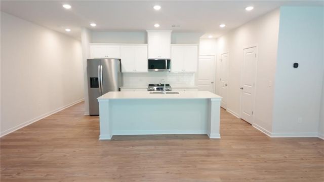 7437 Quinn Place 140, Flowery Branch, GA 30542