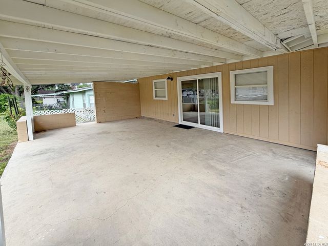 4438 NEWCOME DR, San Antonio, TX 78229