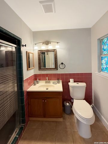4438 NEWCOME DR, San Antonio, TX 78229