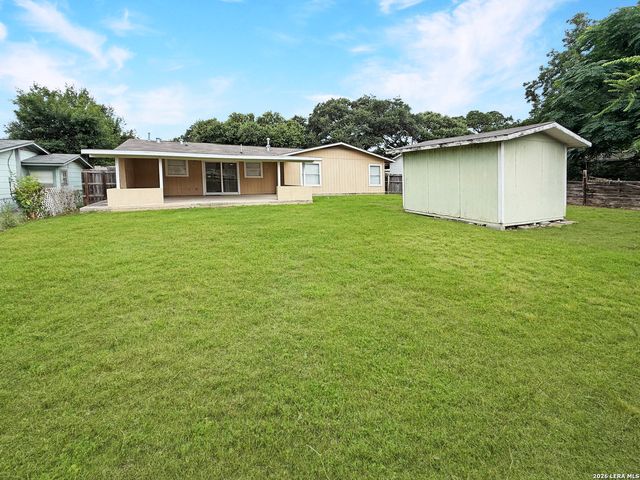 4438 NEWCOME DR, San Antonio, TX 78229