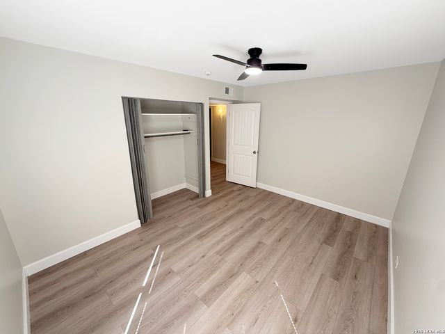 4438 NEWCOME DR, San Antonio, TX 78229