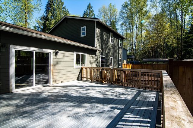 19314 Bergan Road, Granite Falls, WA 98252