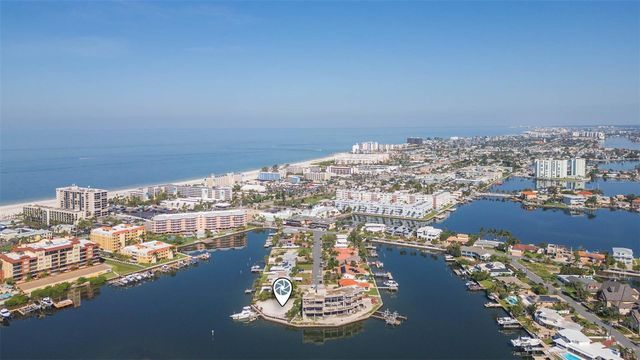 5400 ALOHA DRIVE, St Pete Beach, FL 33706