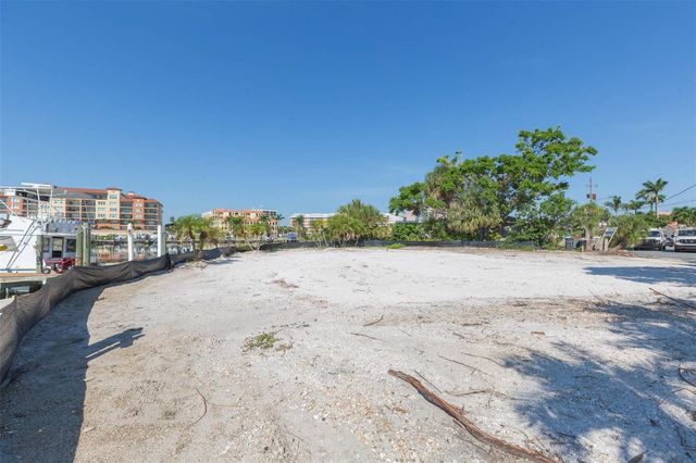 5400 ALOHA DRIVE, St Pete Beach, FL 33706