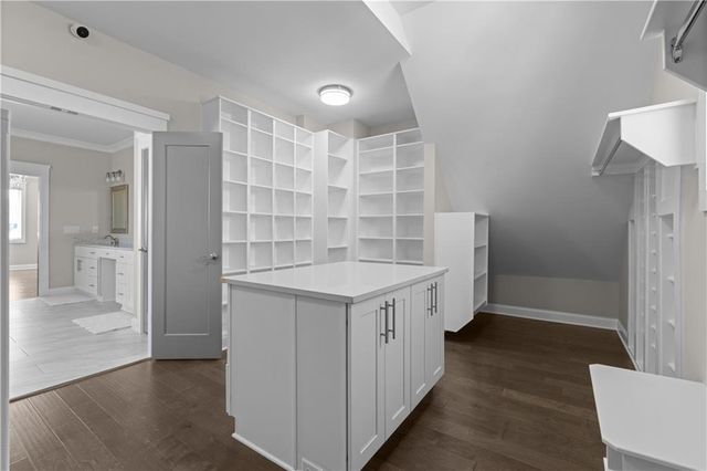 3935 Allen Lane, Buford, GA 30519