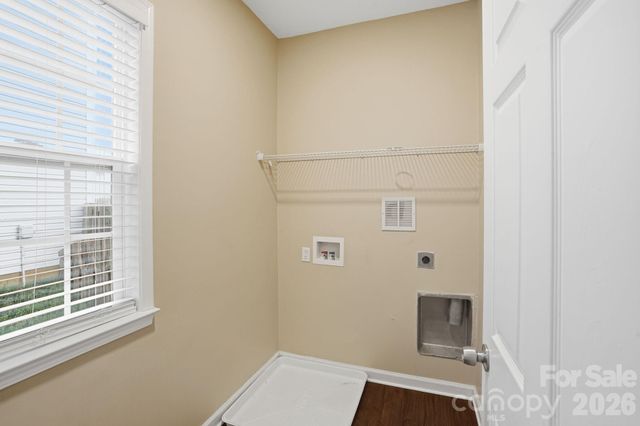 2910 Azalea Hills Drive, Charlotte, NC 28262