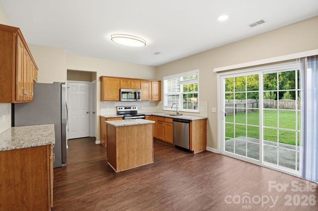 2910 Azalea Hills Drive, Charlotte, NC 28262