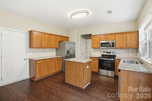 2910 Azalea Hills Drive, Charlotte, NC 28262
