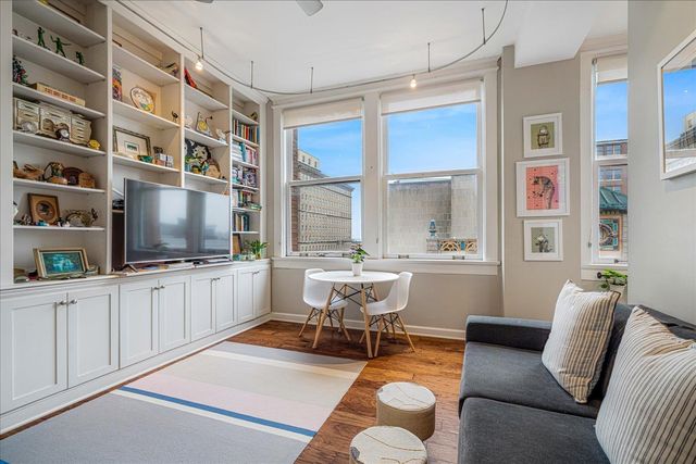 10 N Main St Apt 602, Memphis, TN 38103