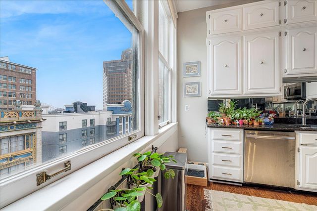 10 N Main St Apt 602, Memphis, TN 38103