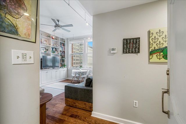 10 N Main St Apt 602, Memphis, TN 38103