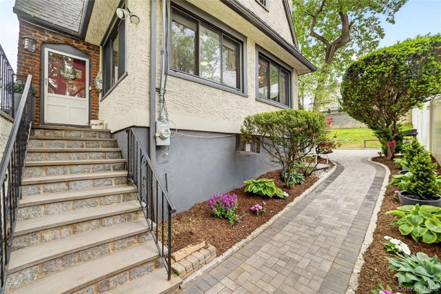 54 Midland Avenue, Yonkers, NY 10705