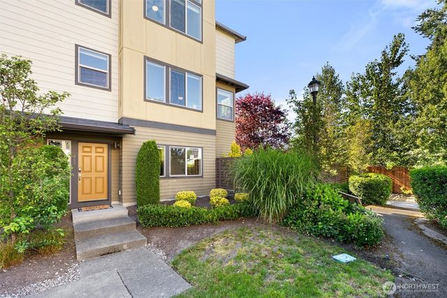 347 Chelan Avenue NE, Renton, WA 98059