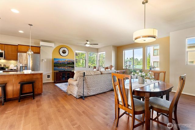 347 Chelan Avenue NE, Renton, WA 98059