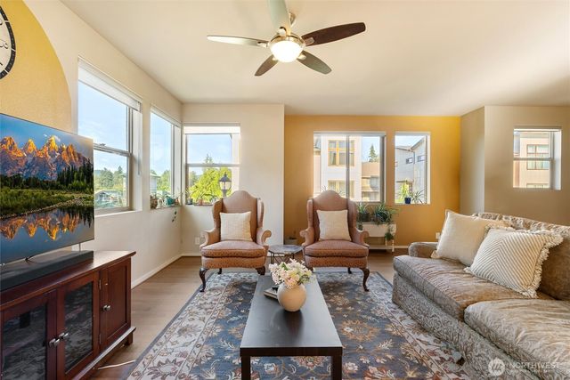347 Chelan Avenue NE, Renton, WA 98059