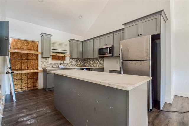 1114 Oak Knoll SE Terrace, Atlanta, GA 30315