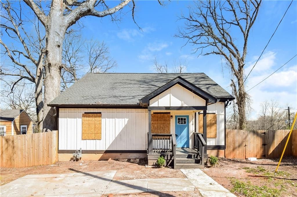 1114 Oak Knoll SE Terrace, Atlanta, GA 30315