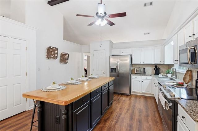 7660 Donington Park Drive, Cumming, GA 30040