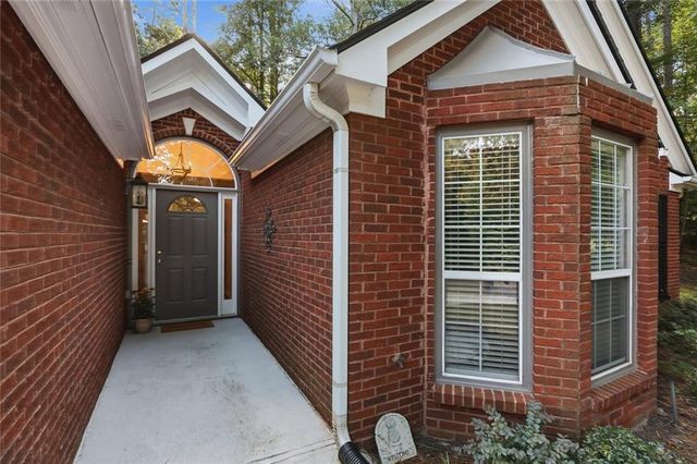 7660 Donington Park Drive, Cumming, GA 30040