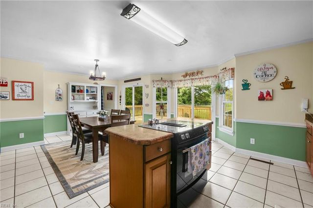 1528 Mill Landing RD, Virginia Beach, VA 23457