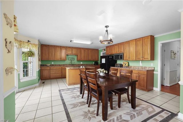 1528 Mill Landing RD, Virginia Beach, VA 23457